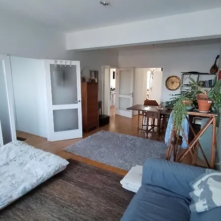 Center With Amazing View, Cosy 3 Bed Flat, Fully Furnished. Helsinki