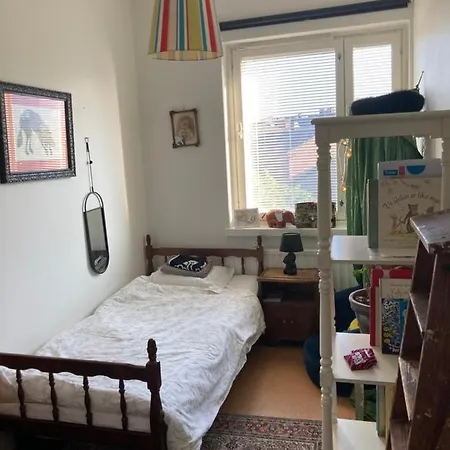 Center With Amazing View, Cosy 3 Bed Flat, Fully Furnished. * Helsinki